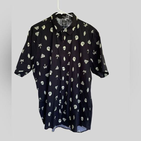 Volcom Alien Pyramid and Palm Trees Print Button-Down Shirt - Size XL - Picture 2 of 7